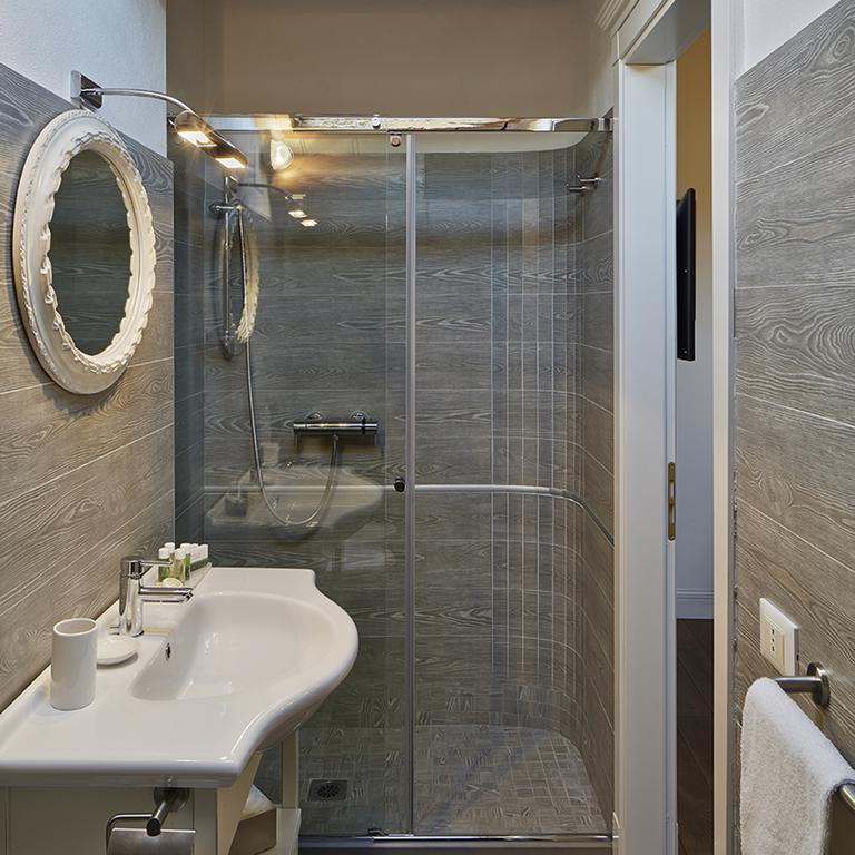 M Club De Luxe B&B Ravenna Eksteriør billede