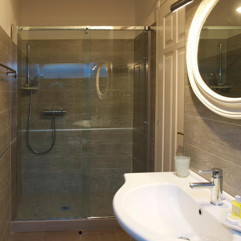 M Club De Luxe B&B Ravenna Værelse billede